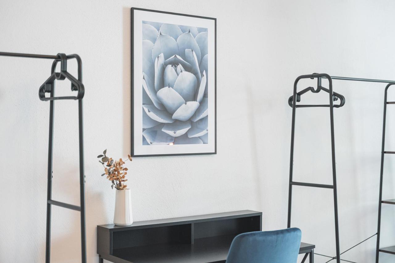 Finest Design Stuttgart Airport Messe Stadtbahn U7 Apartment Ostfildern