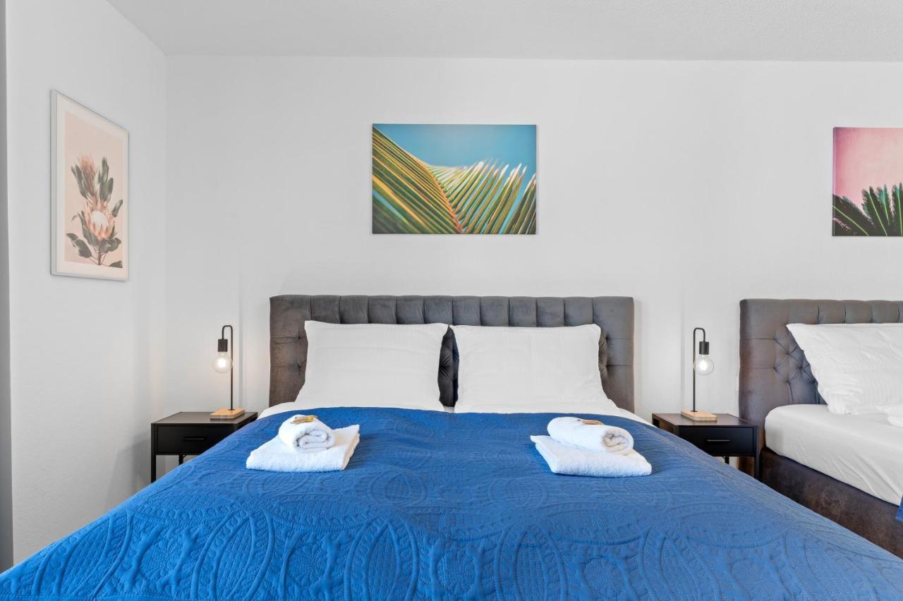 Finest Design Stuttgart Airport Messe Stadtbahn U7 Apartment *