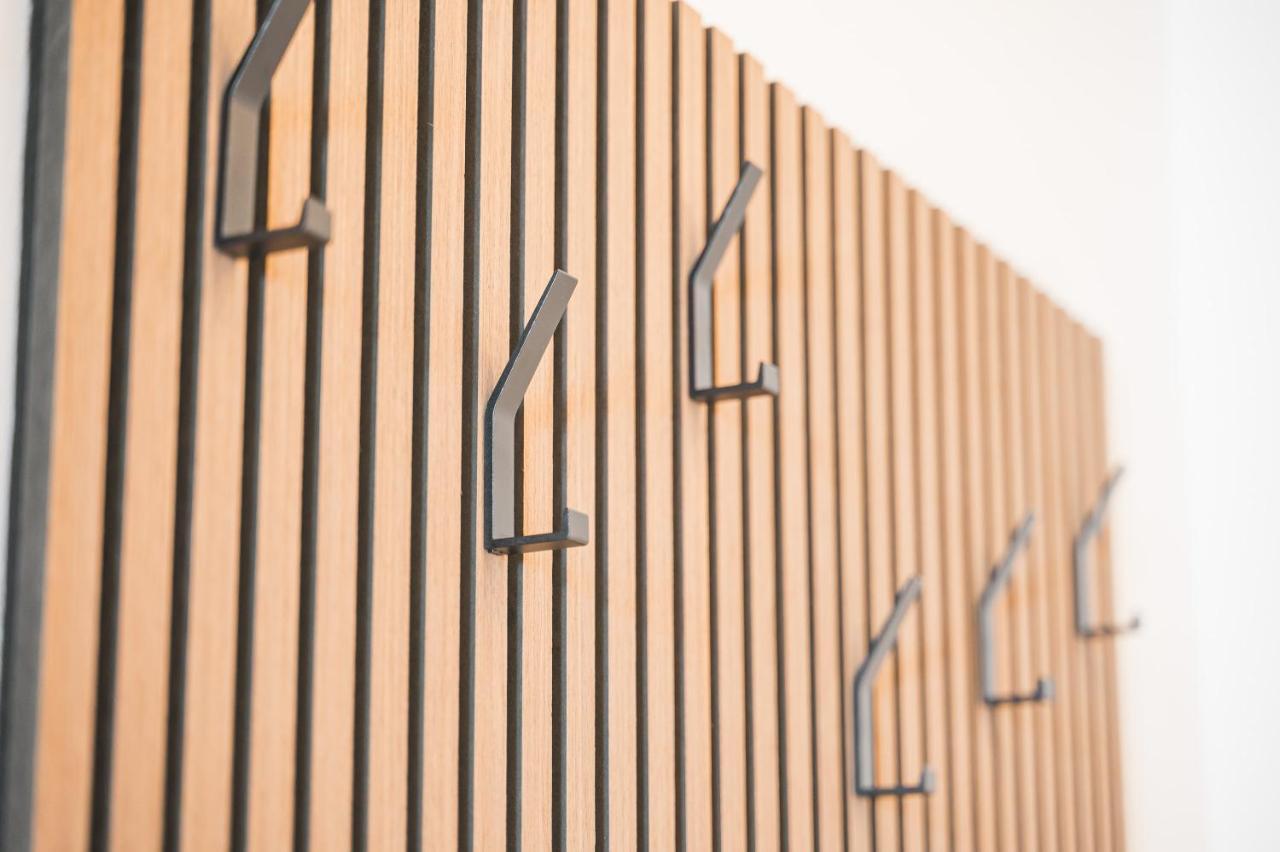 Finest Design Stuttgart Airport Messe Stadtbahn U7 Apartment *